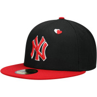 Adult Men's New York Yankees New Era Heart Eyes 59FIFTY Fitted Hat - Black/Red