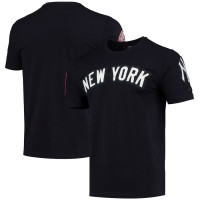 Adult Men's New York Yankees Pro Standard Team Logo baseball T-shirt - Navy