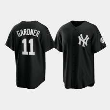 New York Yankees Brett Gardner Black 2021 All Black Fashion Replica Jersey New York Yankees Brett Gardner Black 2021 All Black Fashion Replica Jersey