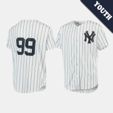 Youth New York Yankees Aaron Judge #99 White Cool Base Home Official Jersey